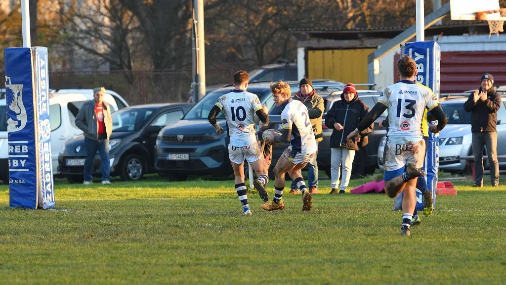 Mihael Jeleč zabija